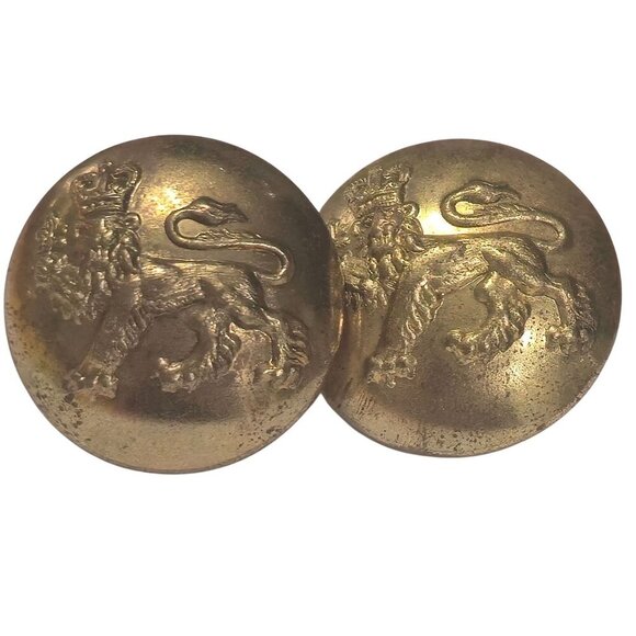 Two (2) Canadian Military Lion Regiment Uniform Jacket Buttons - Picture 1 of 3